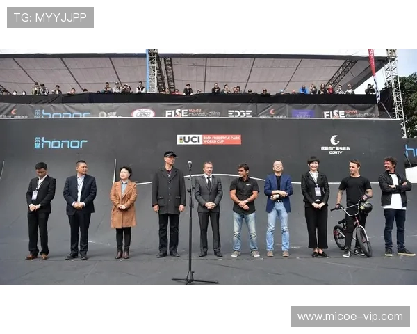 深圳街舞队在极限运动会中以72分高居积分榜首位